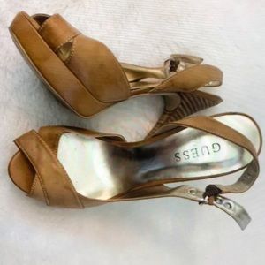Guess nude platform pump size 7.5